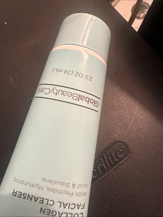 Glossier Other - Glossier Mint-Tinted Facial Cleanser & Exfoliant with vitamin C,,
